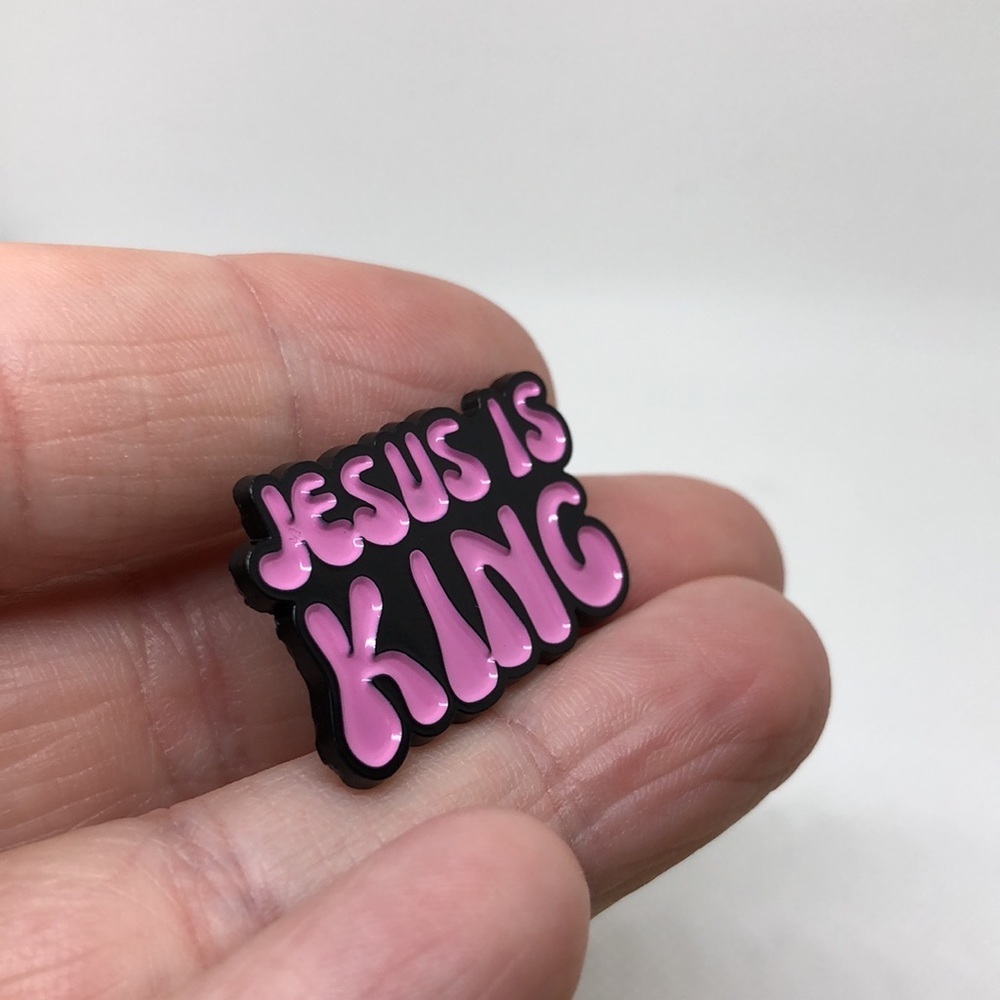 3/$25 “Jesus is King” Unisex Acrylic Pin Badge Brooch - Picture 3 of 4